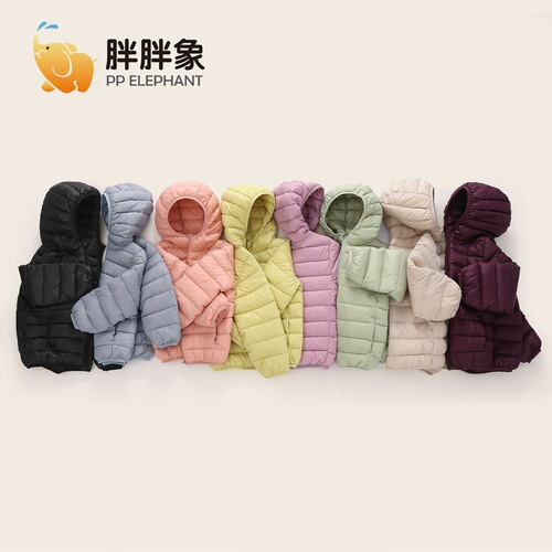 Winter clothing for boys and girls, lightweight down jackets for children, suitable for both small and large children, hooded children's jackets, thick and warm outerwear, wholesale