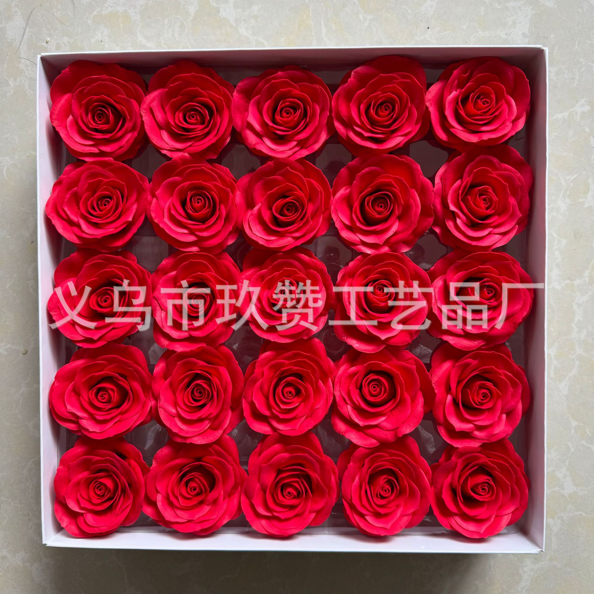 Big red A11 (25 pieces per box, single box without color mixing)