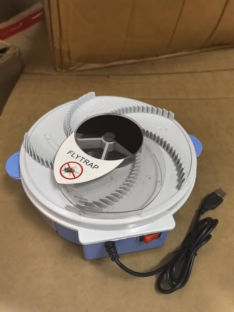 Trampa de moscas transfronteriza granja de cría al aire libre trampa de moscas hogar captura de moscas artefacto generación de una sola pieza caja de matanza de moscas