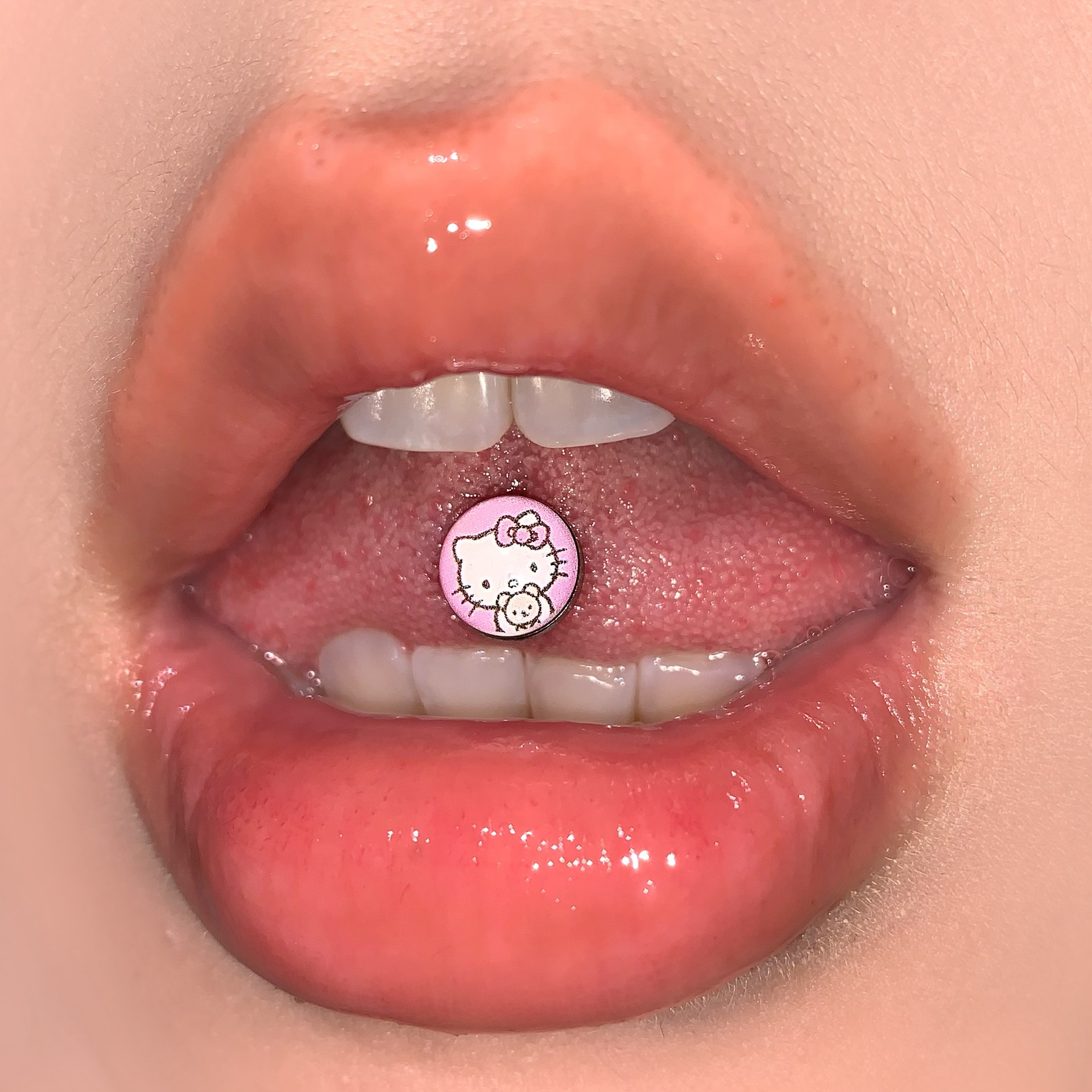 Pointed labret stud close-up product detail