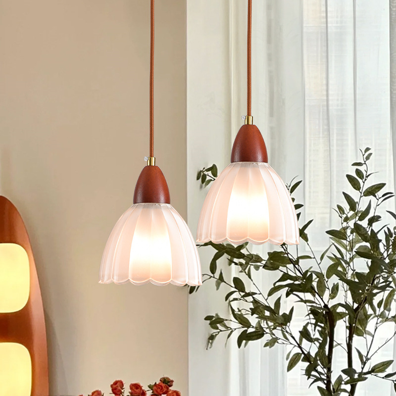 Landelier de vidrio japonés mesa de comedor nórdica bar lámpara de comedor ventana de tienda de ropa roja nórdica lámpara de cabezal de cama