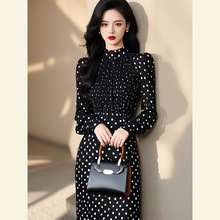 春季上流社会气质名媛高端女神范轻奢高级感超好看黑色波点连衣裙