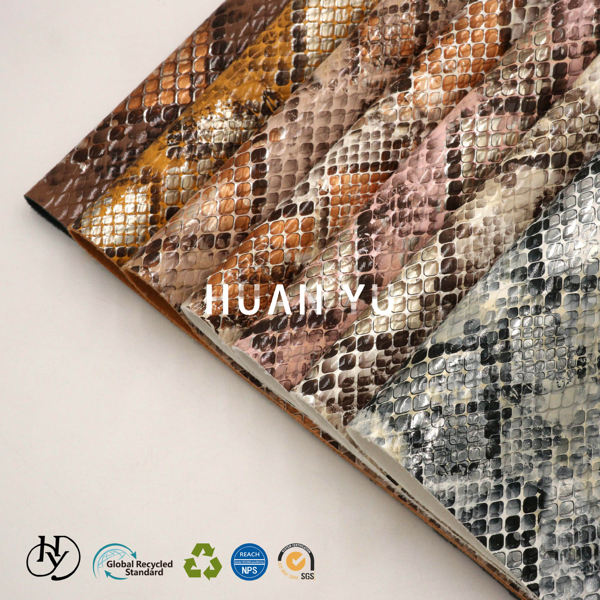 厂家直销 仿皮蛇纹0.9mmPU革面料箱包鞋材服饰汽车革合成蛇纹皮料