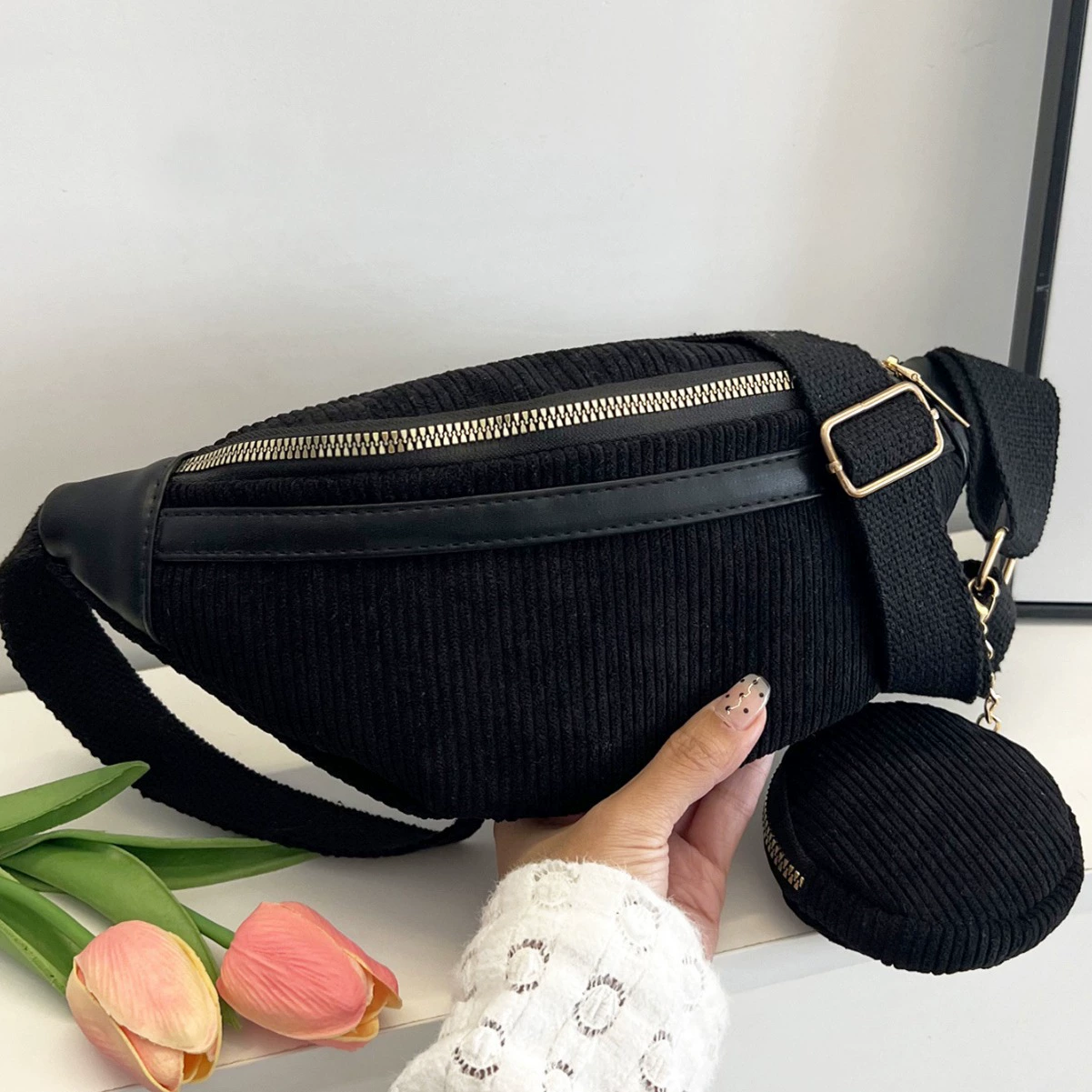 Sports belt bag, shoulder bag, fashionable retro chest bag, 2023 collection, Japanese and Korean