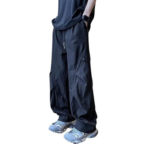 Ice-silk thin-style paratrooper workwear pants for men, trendy summer brand loose-fit straight-leg wide-leg trousers; men's pleated casual long pants.