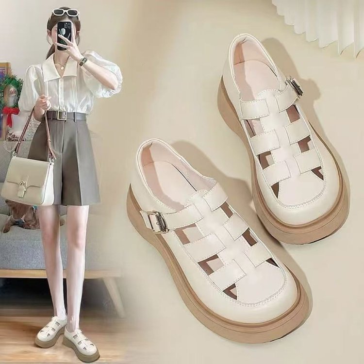 Sandalias romanas de suela gruesa para mujeres 2026 nuevos zapatos de verano antideslizantes para mujeres con cabeza de bolsillo con zapatos agujeros de falda