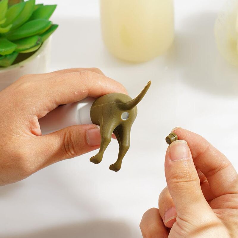 国境を越えて爆発したPooping Dog Butt tooth paste Topper小便犬の尻歯磨き粉|undefined