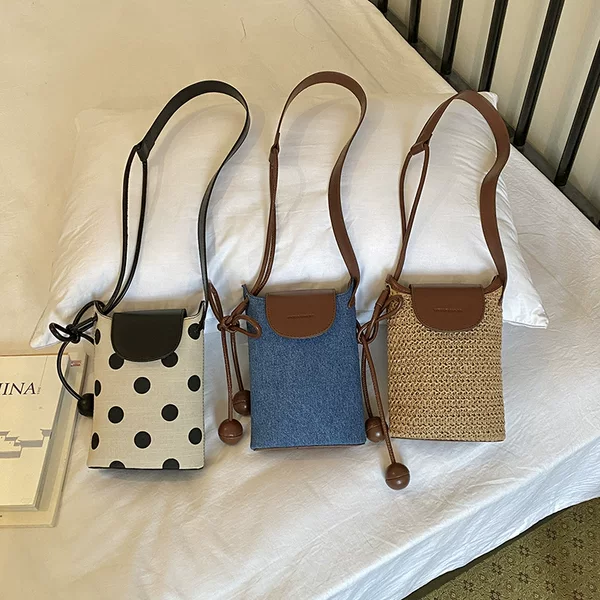 Polka Dot Mobile Phone Bag, Korean Style, Fashionable and Versatile Bag for Women, Lettered Niche Commuter Shoulder Bag, Crossbody Straw Woven Women's Bag