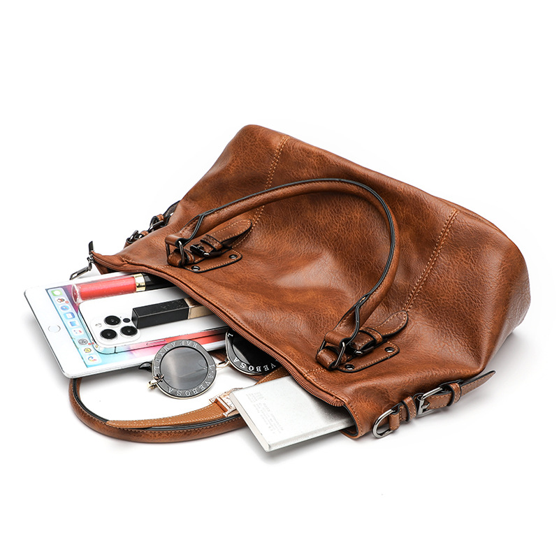 Vintage Women's Shoulder Bag Versatile Underarm Handbag Simple_voghion.com