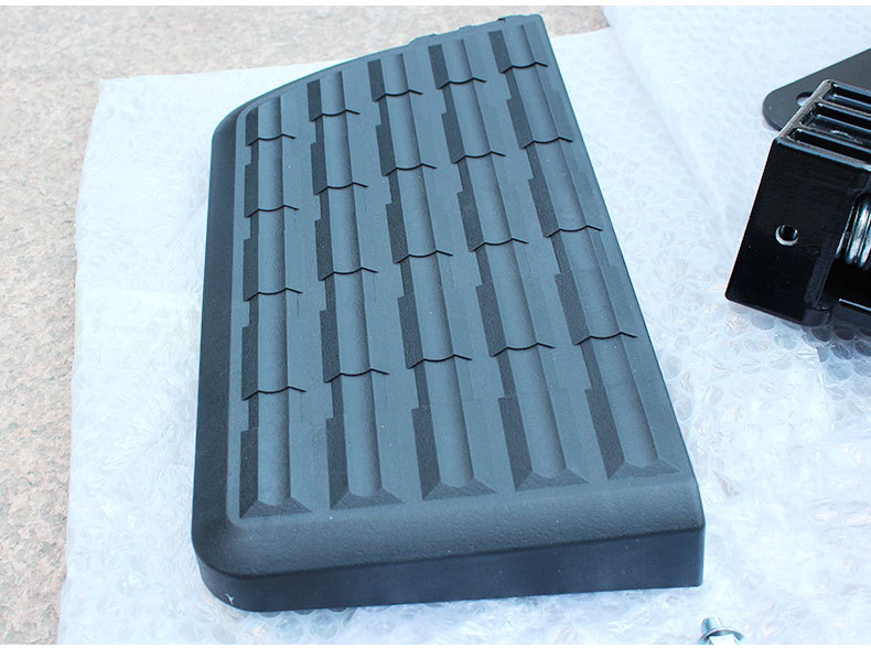 2016-2023 Volkswagen Amarok Pickup Truck Modification Accessories, Rear Folding Step, Thickened Load-Bearing Boarding Step