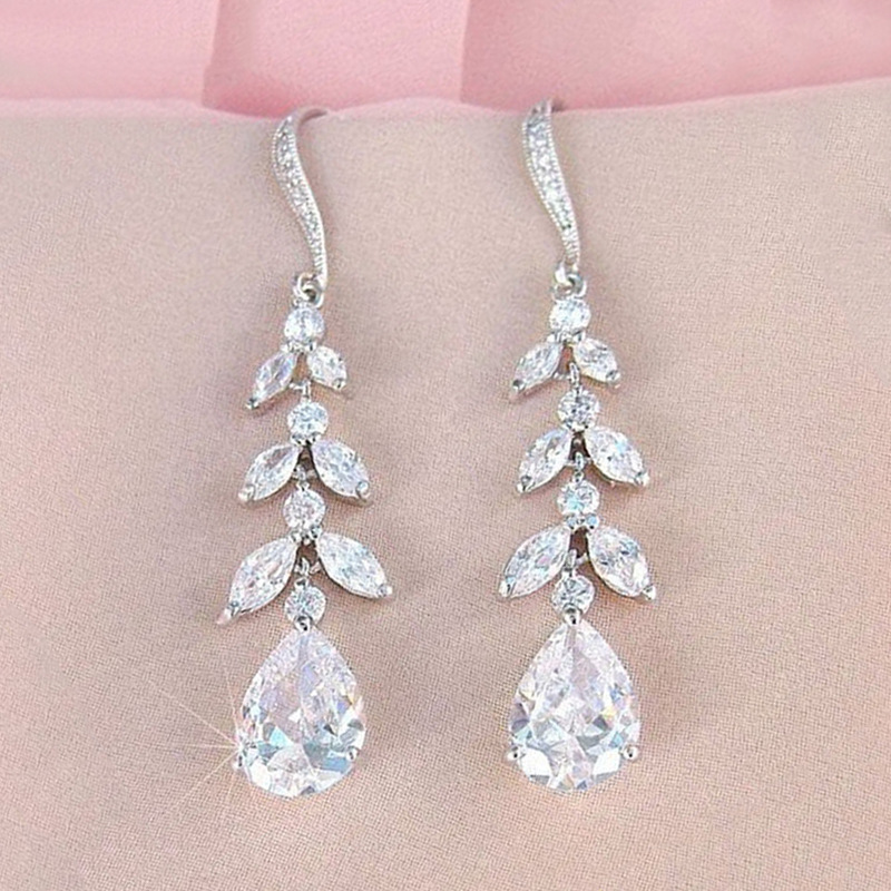 Fashion Tassel Drop-shaped Zircon Leaf Bridal Copper Earrings display picture 2