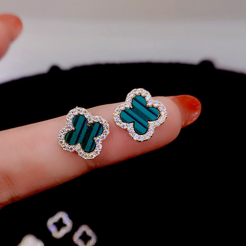 Fashionable, simple, personalized, high-end, micro-embellished earrings, 925 silver needles, internet celebrity live broadcast, popular jewelry earrings 77443