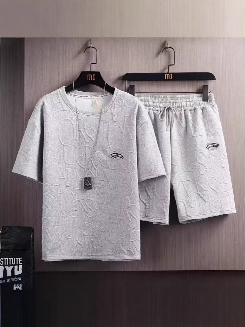 Camisas menos ropa deportiva set hombre de verano mangas cortas camisetas de baloncesto pantalones cortos casuales de dos piezas set de tendencia coreana