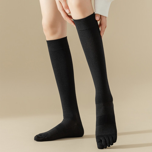 Five-finger socks for women in spring and autumn, knee-length sports solid color pressure calf socks, personalized split-toe non-slip high stockings cotton