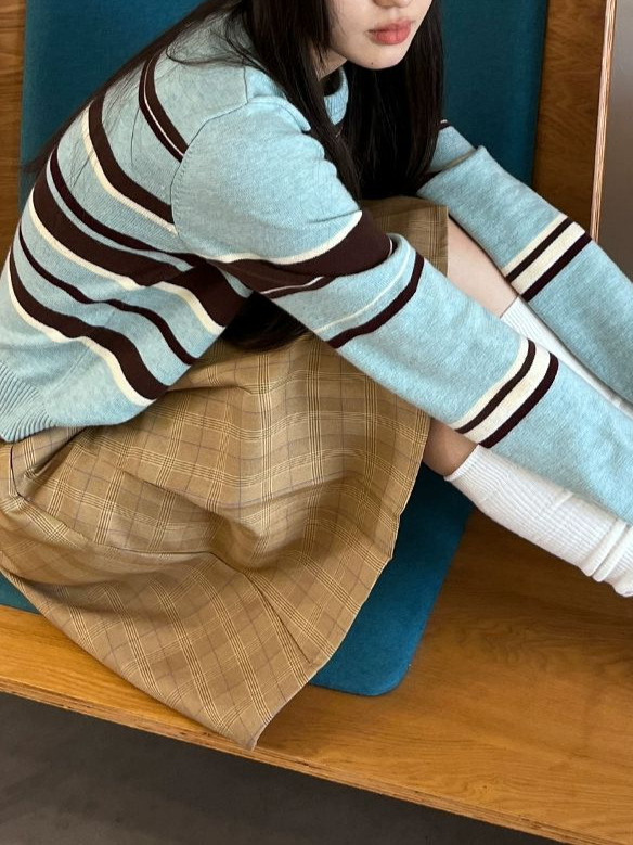 银河汽水 蓝色条纹毛衣女秋冬季2025新款小个子短款显瘦针织上衣|undefined