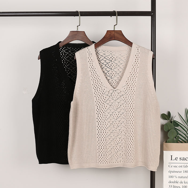 Knitted autumn vest