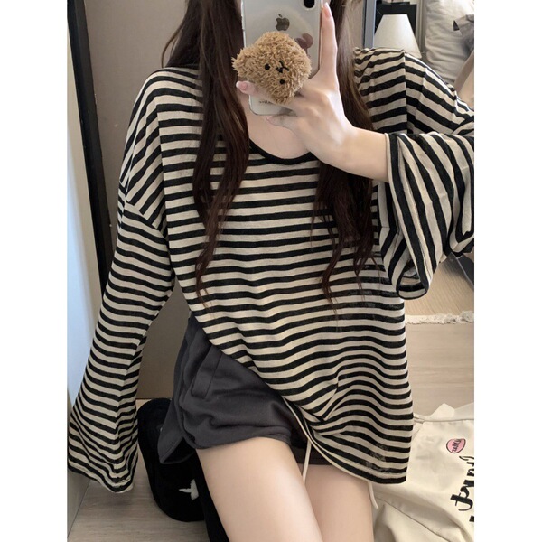 Summer thin long-sleeve with a round collar