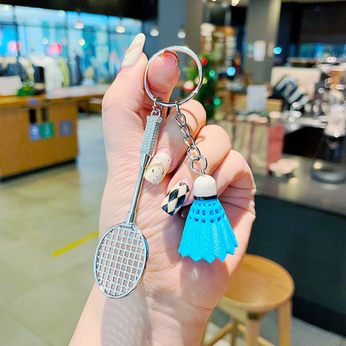 Badminton metal racket pendant jewelry key chain creative simulation ball small gift badminton key chain pendant