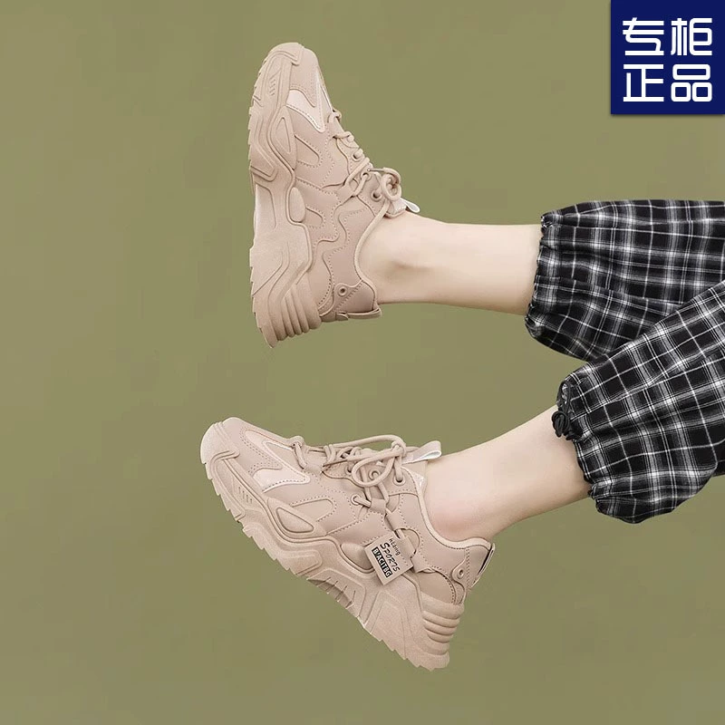 Популярные неуклюжие кроссовки для женщин в модной 2023 осень-зима Новый корейский стиль универсальная платформа Спортивная повседневная женская обувь