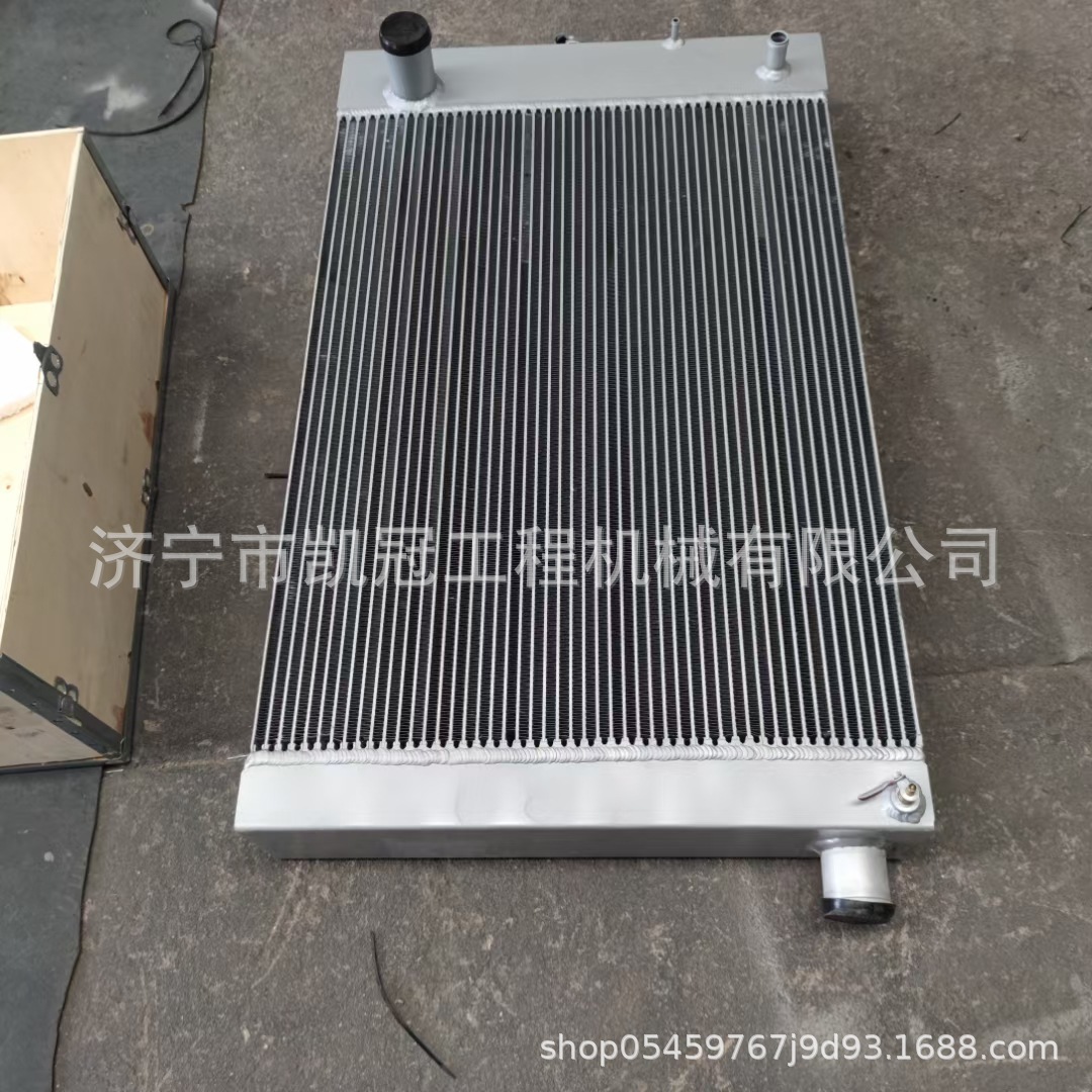 销售30装载机50铲车水箱散热器铜铝带油散 散热器水箱大全