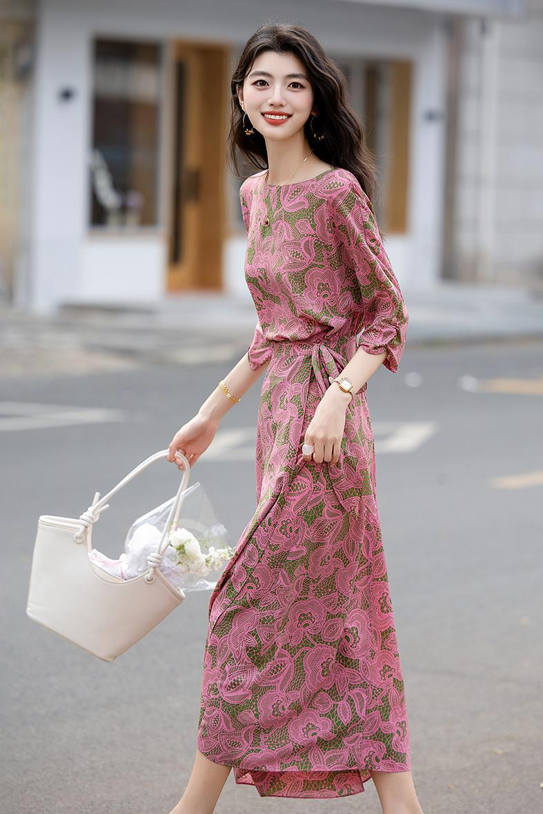 Váy maxi nữ thắt eo in họa tiết vintage thanh lịch — Màu hồng chi tiết 1