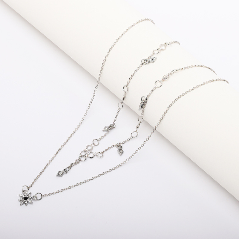 Nuevo colgante de estrella de cinco puntas hecho a mano transfronterizo europeo y americano creativo retro simple estrella de ocho puntas collar de tres capas fábrica al por mayor