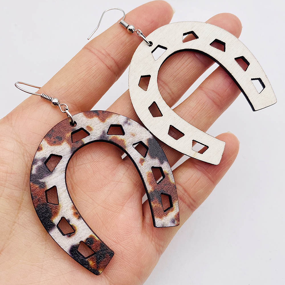 1 Pair Ethnic Style Cow Pattern Leopard Wood Women's Drop Earrings display picture 2