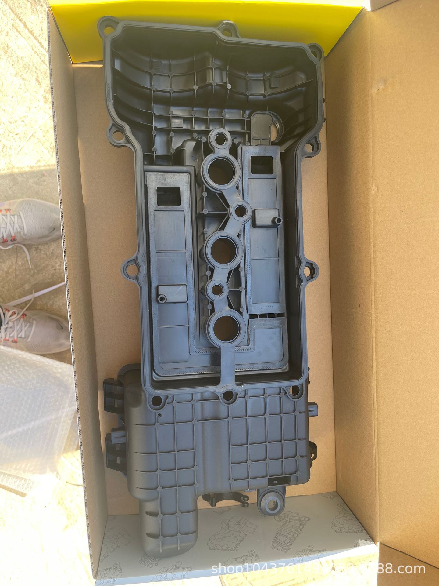Suitable for Hyundai I10 Kia Picanto Valve Cover 22410-04050/2241004050 Valve Cover