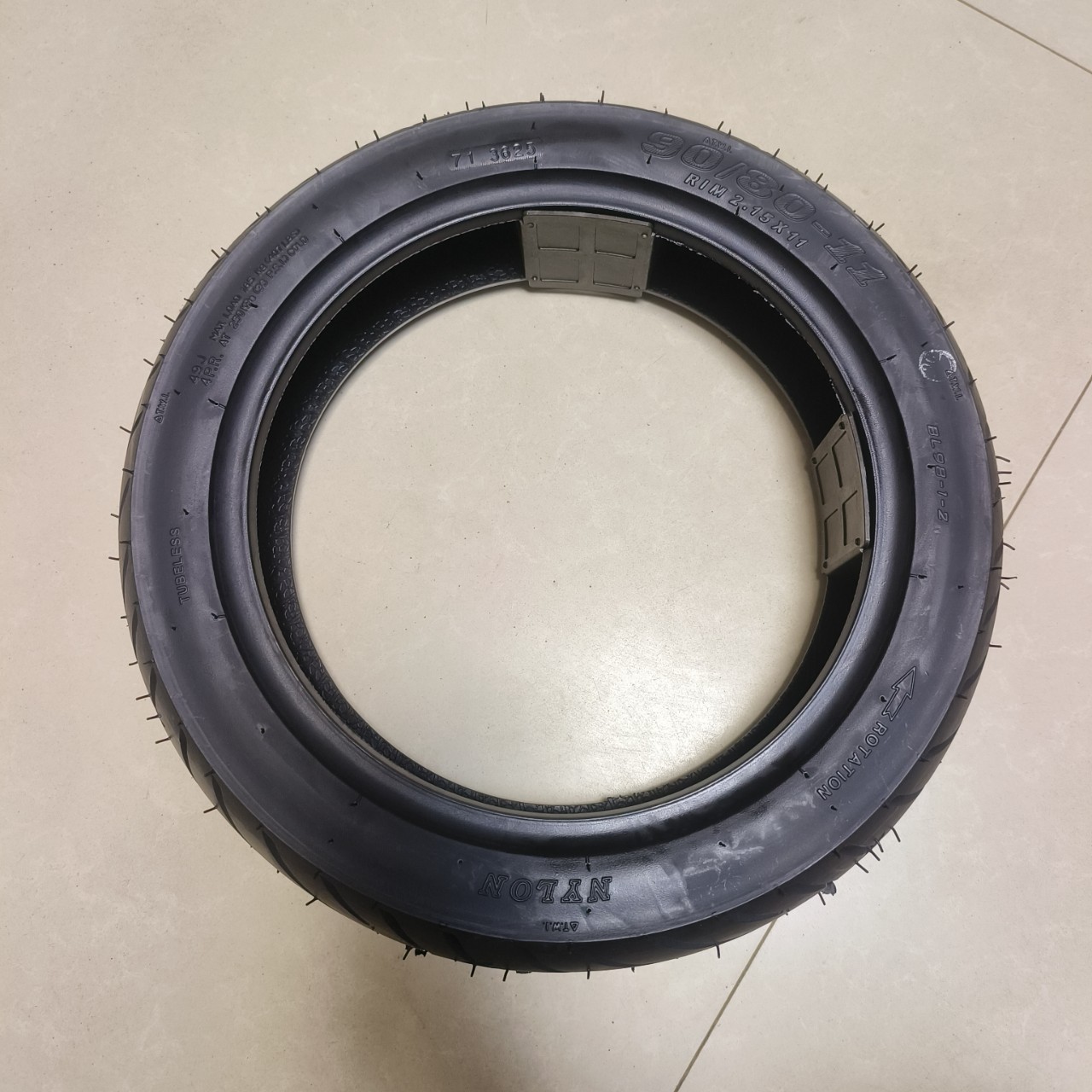 电动车摩托车轮胎90/80-11加厚耐磨真空胎