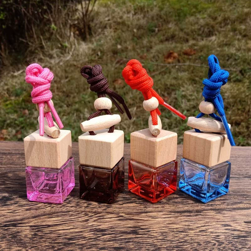 Aromatherapy Perfume Pendant Bottle, Glass with Wooden Cap, 4.8×4.6×6.6 cm, Mixed Colors