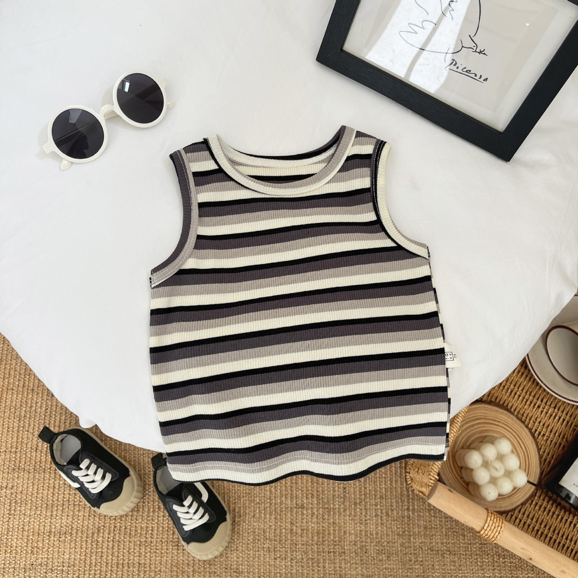 Chaleco para niños coreanos verano fino color a rayas sin mangas top niño bebé chaleco a rayas bebé cabestrillo exterior