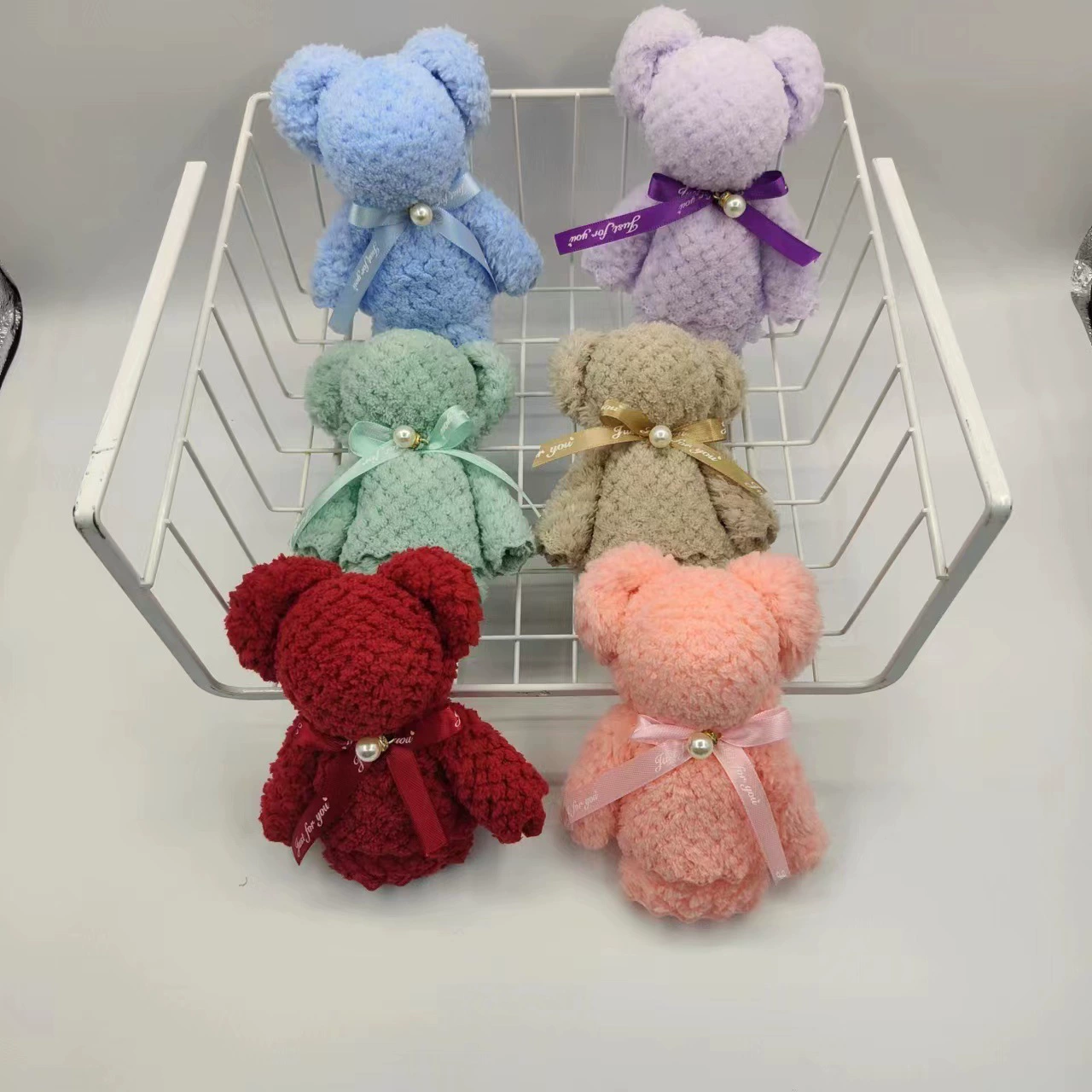 Bear -shaped Smart Gift Wedding Birthday Birthday Return Gift Gallow Pineapple Towel Fang Tuins