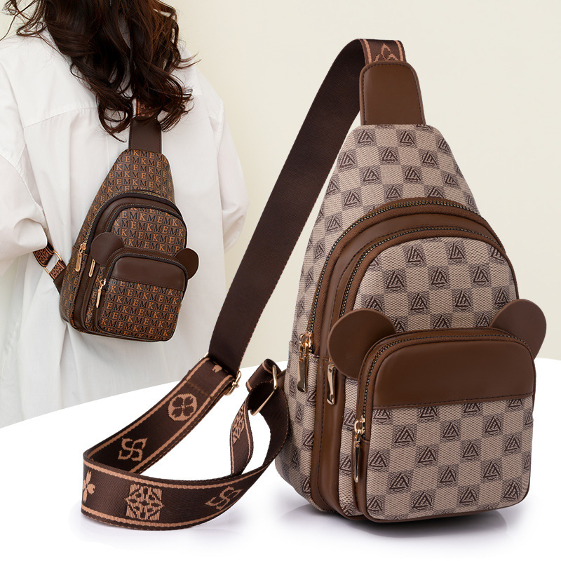 Cross-border chest bag women's shoulder bag New Korean style soft leather casual messenger bag fashion all-match travel small backpack fashion