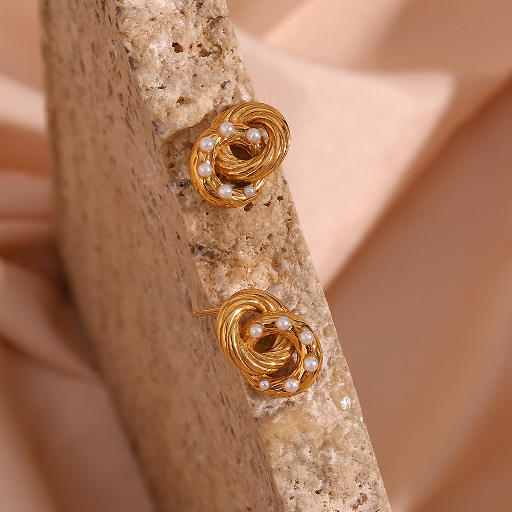 Fashion Round Stainless Steel Plating Inlay Pearl Ear Studs 1 Pair