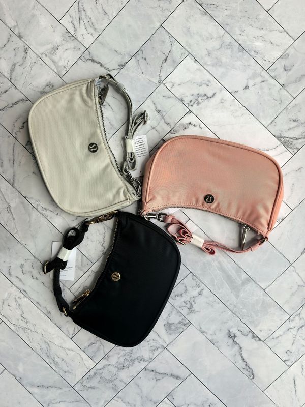 lulu包2025新款Mini Shoulder Bag1L麻将包腋下包单肩迷你手机包|undefined