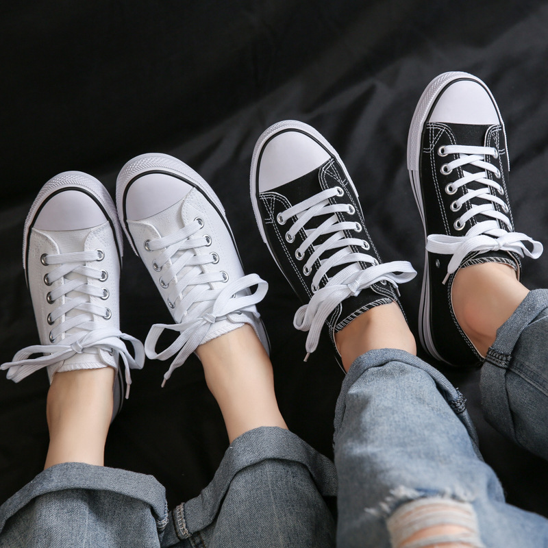 Korean Style Low-Top Canvas Shoes for Men and Women, Couple Shoes, Trendy Shoes, Casual Students, Retro Lace-Up Low-Top Sneakers for Students Korean Style Low-Top Canvas Shoes for Men and Women, Couple Shoes, Trendy Shoes, Casual Students, Retro Lace-Up Low-Top Sneakers for Students