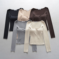 Babyベルベットは胸パッド付きの弾力性があり、痩せた長袖tシャツの女性のセーターの底のシャツの女性秋冬u字襟