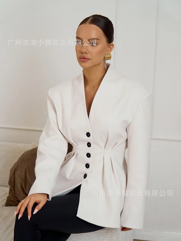 2025年高级欧美风气质优雅修身收腰洋气小西装设计感v领西服外套|undefined