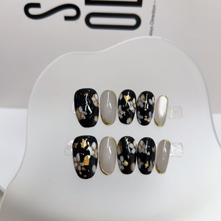 [Flowers at the Night Banquet] Hand-Painted Black Smudged White Cat-Eye Whitening Wearable Manicure Finished Product