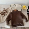 Brown collar
