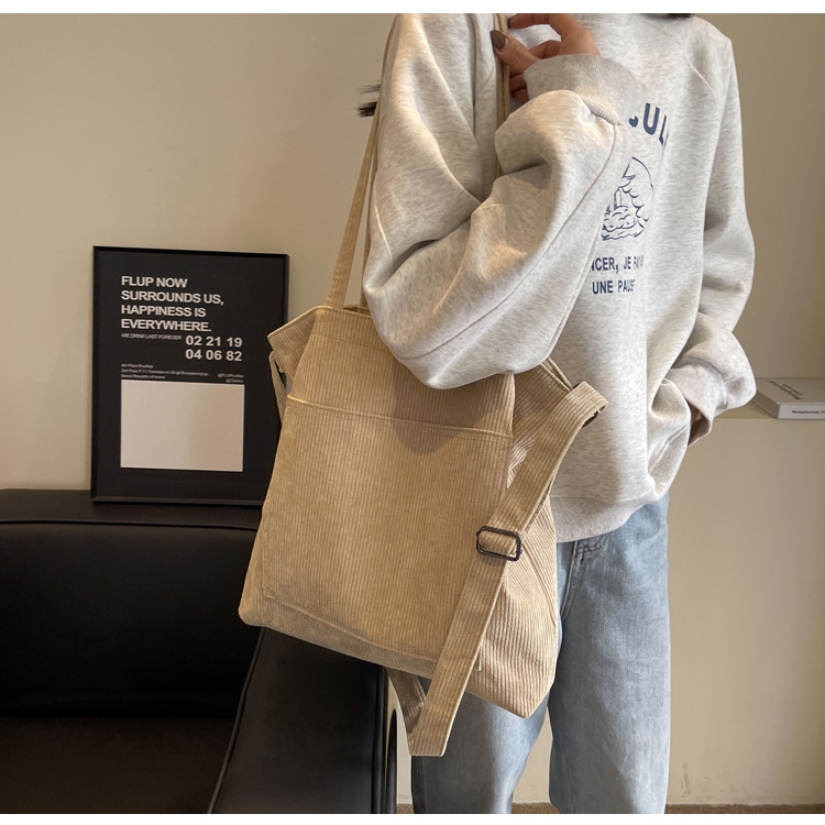 New Korean-style simple large-capacity handbag, casual corduroy single-shoulder bag, versatile travel light crossbody bag wholesale undefined