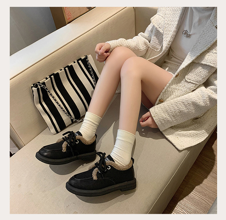 Kleine Lederschuhe im britischen Stil, trendige Winternische für Mädchen, Isolierung aus Baumwollplüsch mit niedrigem Absatz, Außenschuhe mit weicher_voghion.com