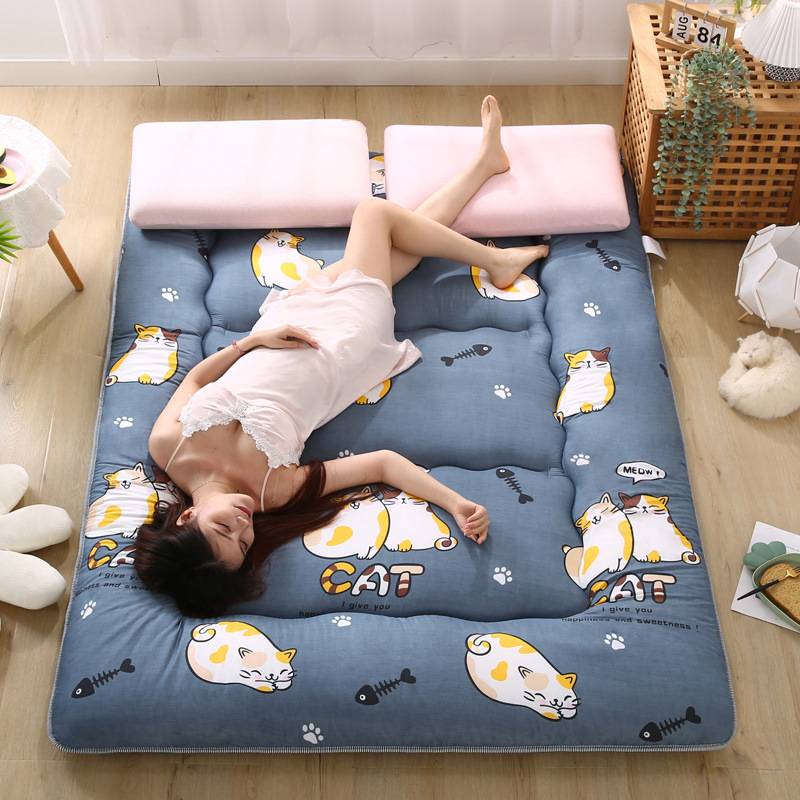 日本式の厚い畳のマットレスのメーカーは直接に国境を越えたアマゾンのマットレスの客間の寝室の床を畳んで寝ます。