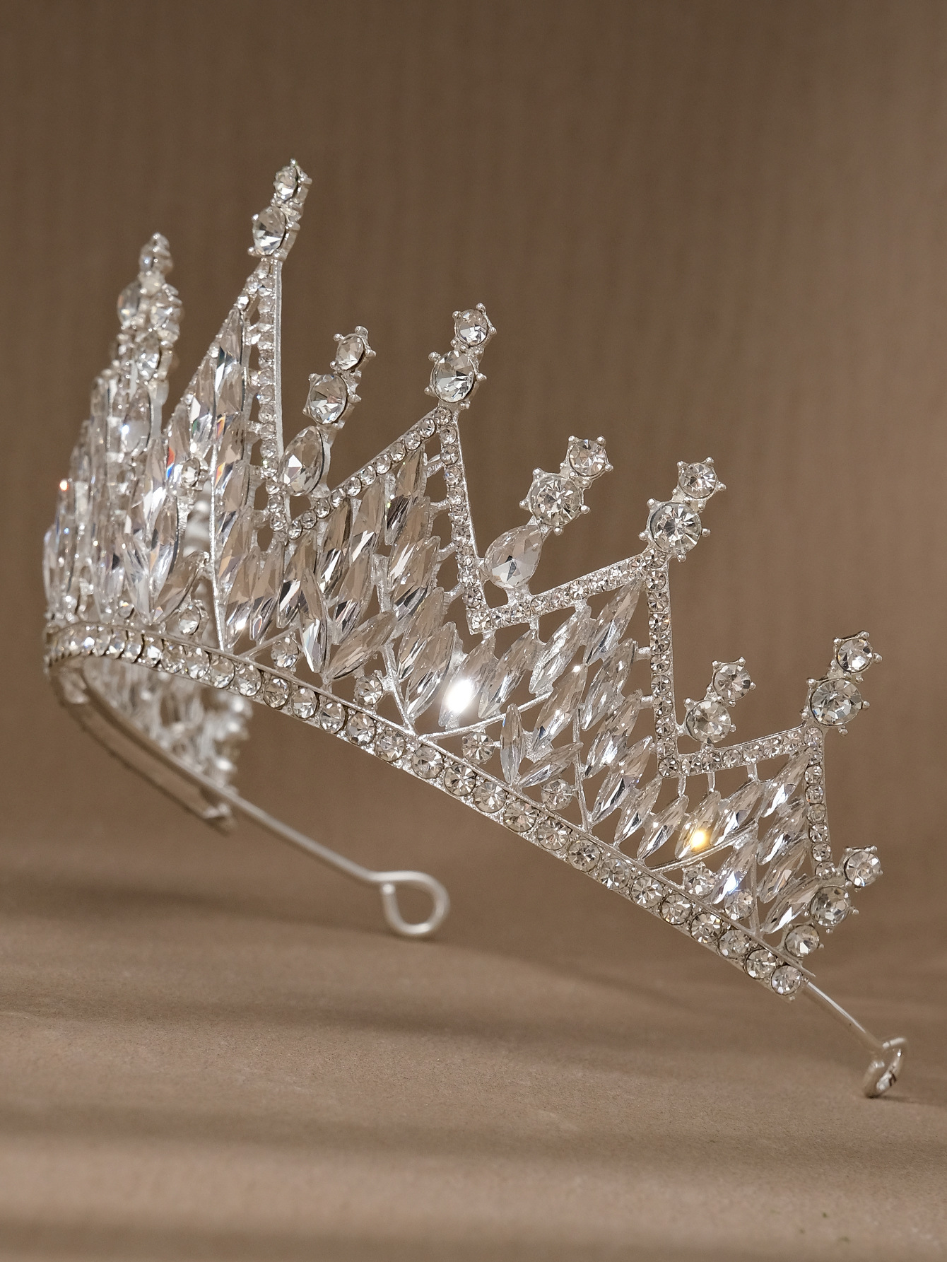 Plating, Inlay Design Retro Style Retro Crown Alloy Plating Inlay Rhinestones Crown