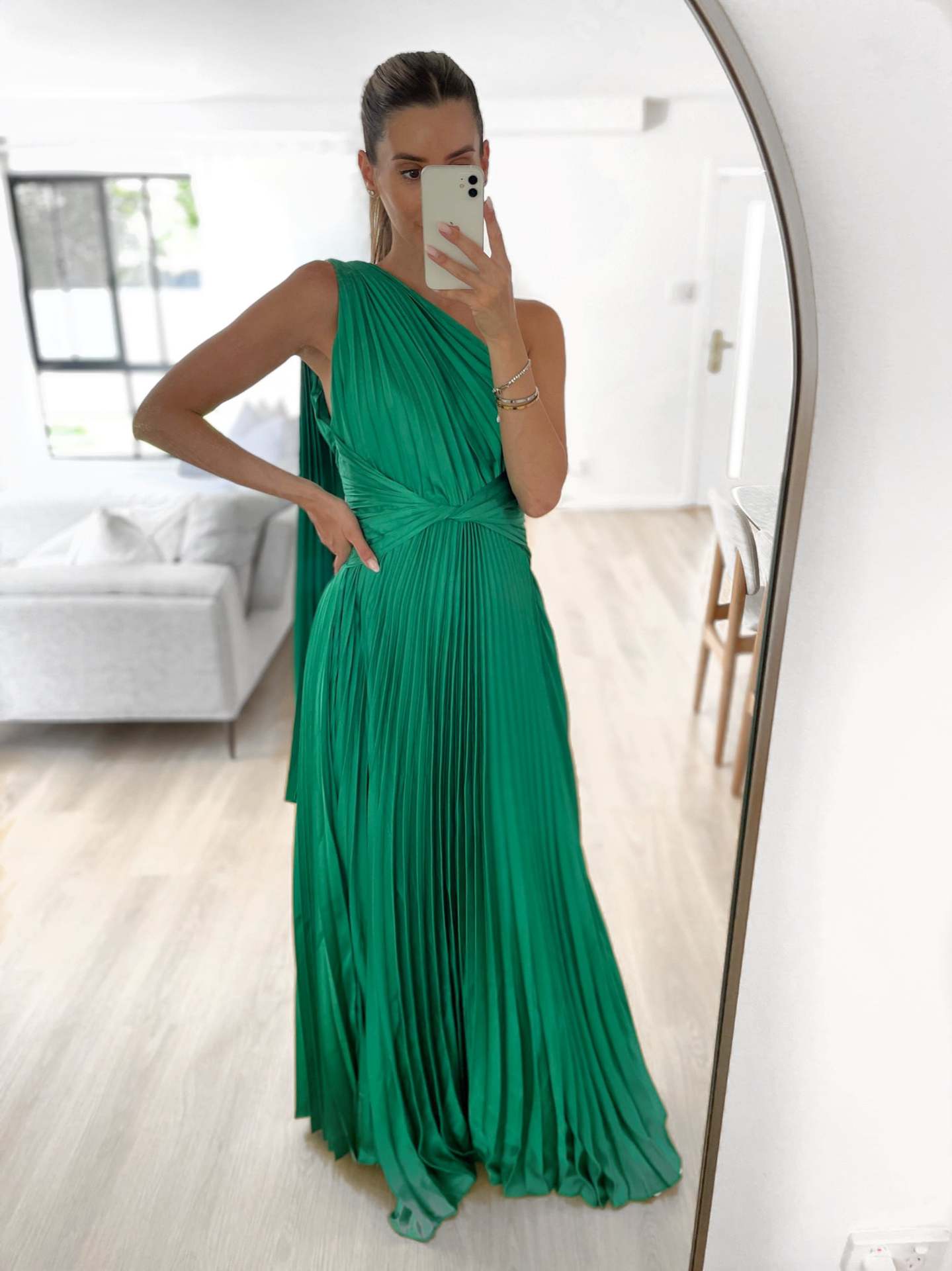 Women's A-line Skirt Elegant Off Shoulder Pleated Sleeveless Stripe Solid Color Maxi Long Dress Daily display picture 3