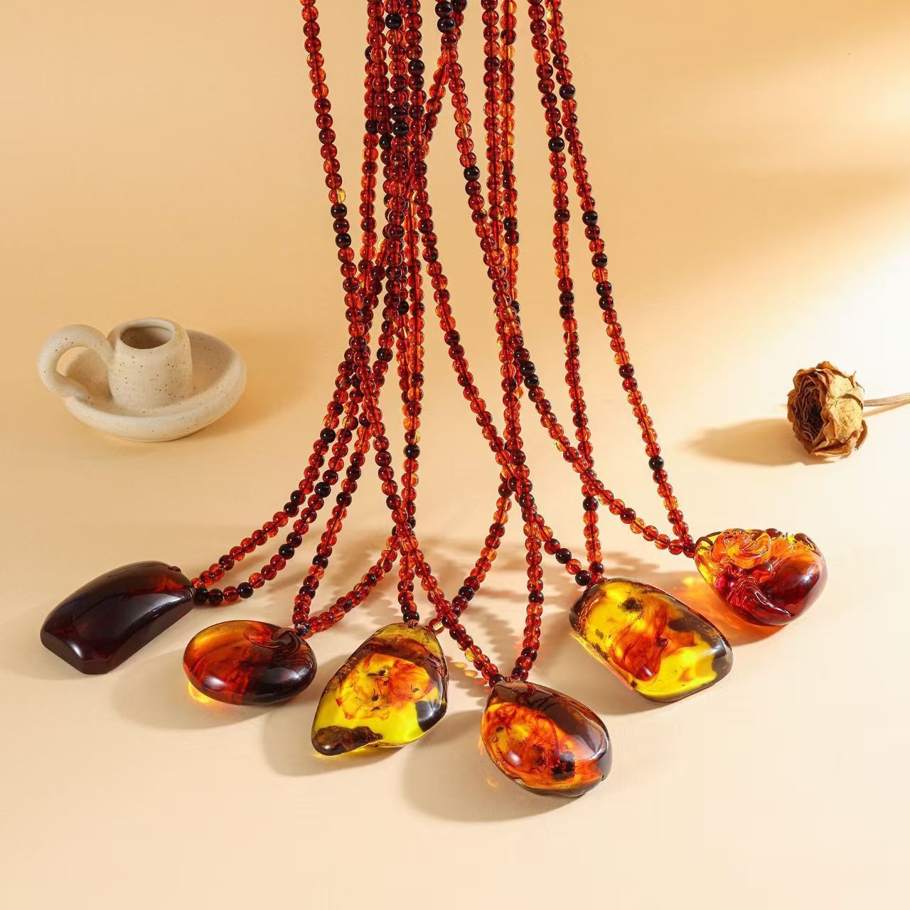 Imitation Amber Old Beeswax Color Pendant Water Drop Necklace Men and Women Blood Amber Safe Brand Ethnic Style Sweater Chain
