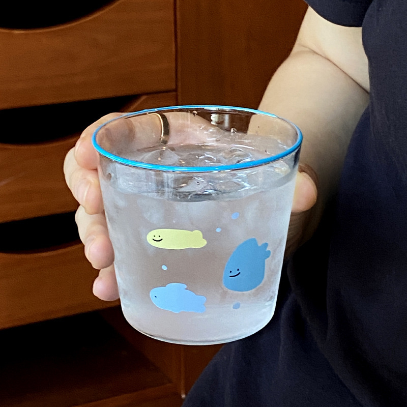 ins 漫画抽象的な小さな魚ガラスかわいい青い青い小さな魚高温耐性ジュースミルクカップカップル水|undefined