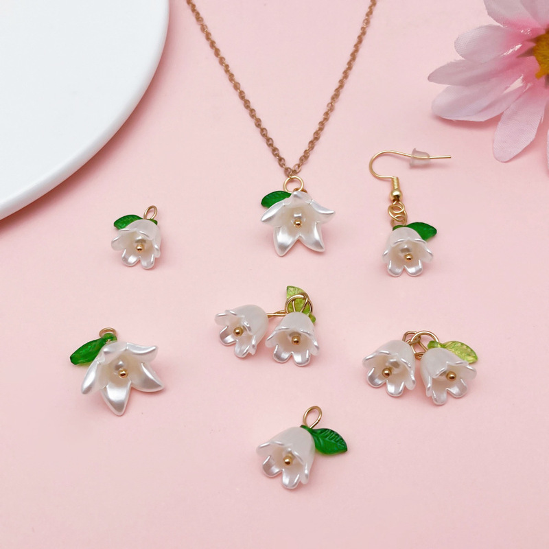 国境を越えた売れ筋アクリル白スズランの花ペンダント diy 携帯電話チェーンイヤリングジュエリーアクセサリー|undefined