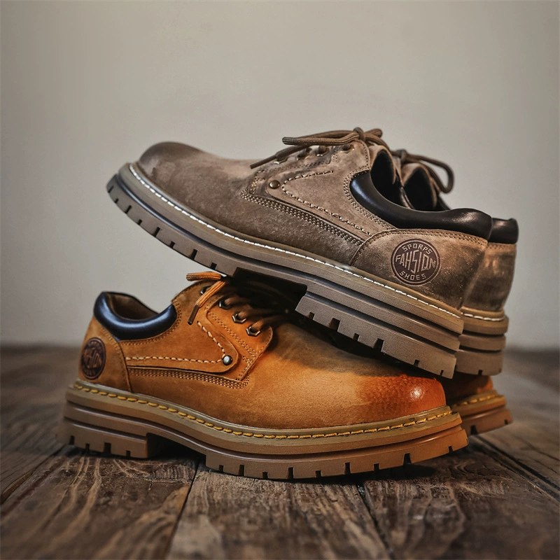 2024 Весенняя новая кожаная обувь, мужские Ботинки Martin с низким верхом, британское Ретро, увеличивающий рост на среднем каблуке, Повседневная универсальная мужская обувь с начесом