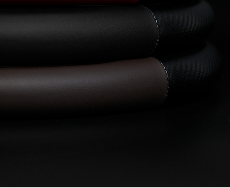 Cross-border factory direct sales carbon fiber steering wheel cover, universal for all seasons, ultra-thin handle cover, high-quality car interior accessories
